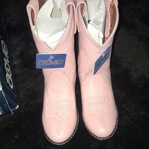 Girls pink boots